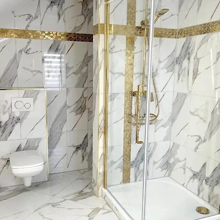 Karkonosze - Klimatyzowany Charlotte Na Deptaku Z Parkingiem W Cenie * 卡尔帕奇