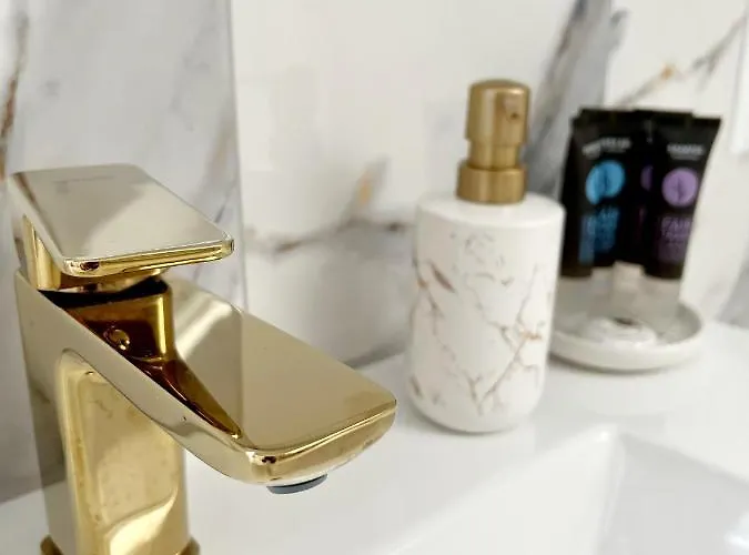 Apartament Karkonosze - Klimatyzowany Charlotte Na Deptaku Z Parkingiem W Cenie Karpacz