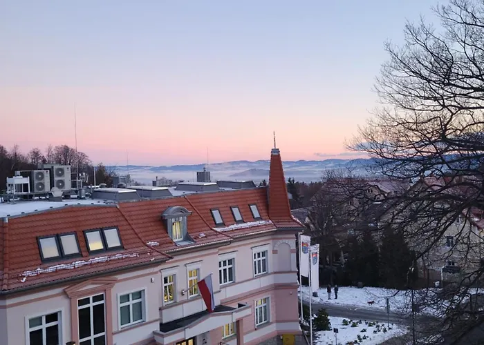 Karkonosze - Klimatyzowany Charlotte Na Deptaku Z Parkingiem W Cenie Apartament Karpacz