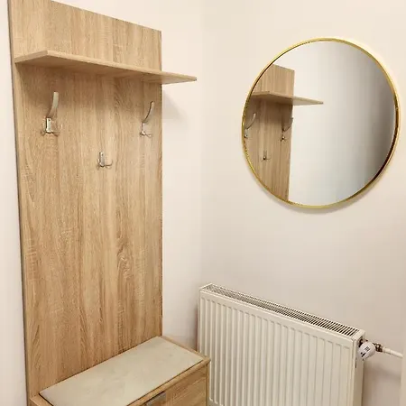 Apartman Karkonosze - Klimatyzowany Charlotte Na Deptaku Z Parkingiem W Cenie Karpacz