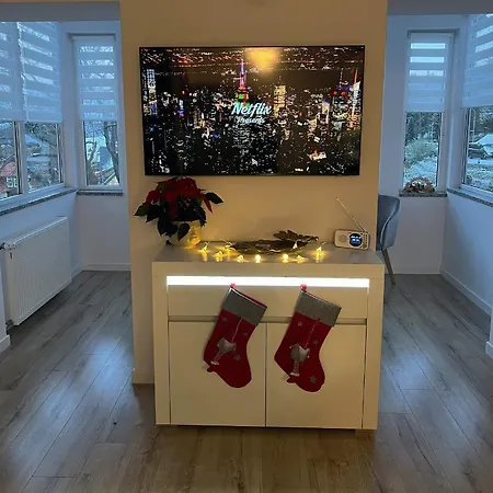 Apartman Karkonosze - Klimatyzowany Charlotte Na Deptaku Z Parkingiem W Cenie Karpacz