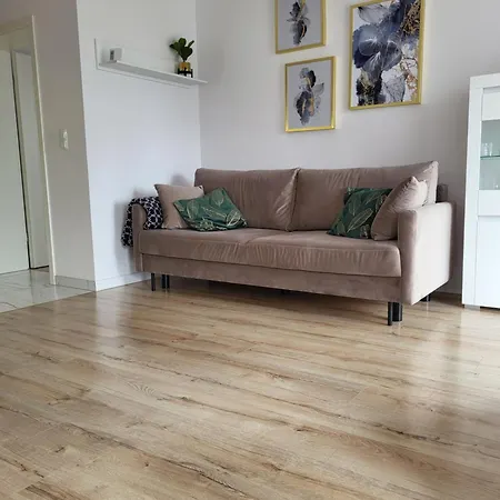 Karkonosze - Klimatyzowany Charlotte Na Deptaku Z Parkingiem W Cenie Apartman Karpacz