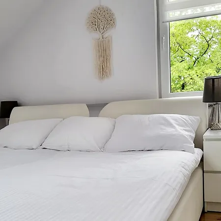 Karkonosze - Klimatyzowany Charlotte Na Deptaku Z Parkingiem W Cenie Apartman