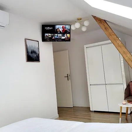 Karkonosze - Klimatyzowany Charlotte Na Deptaku Z Parkingiem W Cenie Apartment